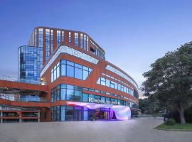 R ROYALSS HOTEL Beijing Tongzhou Universal Resort Store, hotel in Tongzhou