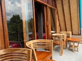 Puri Pilihani Hostel, hostel v destinaci Munduk