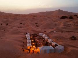 Desert Camel luxury Camp, hotel a Merzouga