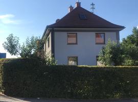 Gästehaus Nicole, hotel ieftin din Burgau