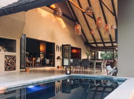 Rhino's Rest Luxury Villa, apartamento en Hoedspruit