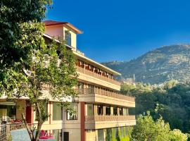 빔탈에 위치한 리조트 Sea Hawk Hill Resort-A Luxury Boutique Resort, 20 Km from Nainital