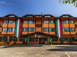 Hotel Fioreze Origem, hotel u četvrti 'Gramado City Centre' u gradu 'Gramado'