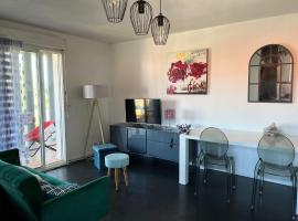 Cosy apartment in front of the sea, hotel ad Anglet