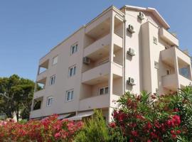 SARITA Apartments 1, hotell Makarskas