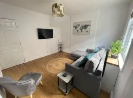 3-Bed House near Salisbury Cathedral & Attractions