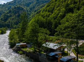 Pula Bungalov, hotel con bañera de hidromasaje en Rize