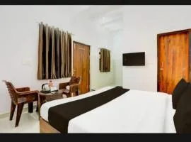 Hotel Nikunj Dham