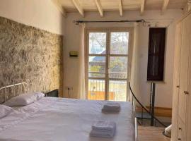 Lofou Maisonette, hotel v destinaci Lofou