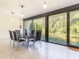 Beautiful house 15 min away from Bilbao