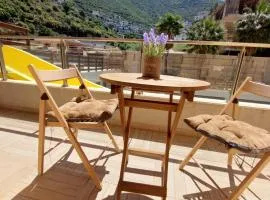 Sea Song Luxury Apartment in Diamond Hill