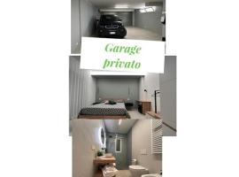 In Centro Confort Rooms, מלון באלטאמורה