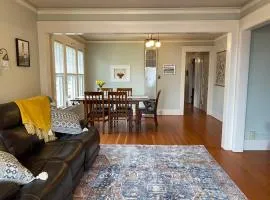 Historic Downtown Riverview Flat, No. 4