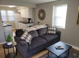 Davenport Dwellings-Two Bedroom, lägenhet i Omaha