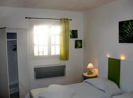 Logis La Gremelle, hotel v destinaci Ladoix Serrigny