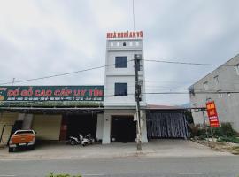 Nhà nghỉ An Vũ Hotel cơ sở 2, motel v mestu Bak Kan
