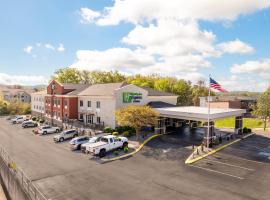 Holiday Inn Express & Suites Chattanooga-Hixson, an IHG Hotel, hotel i nærheden af Tennessee Riverpark, Hixson