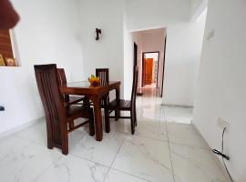 Apartment House, hotel in Dehiwala