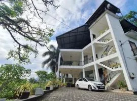 Akoya Pearl Hotel
