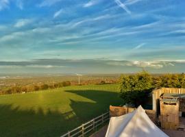 Top pen y parc farm bell tent, glamping site in Halkyn