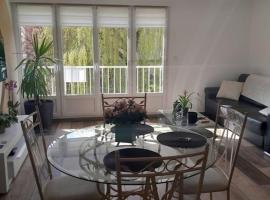 L'Éden de Lisieux, hotel in Lisieux