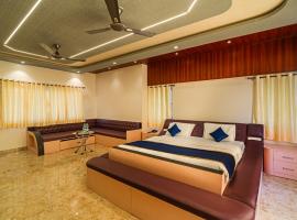 The Venue By Seasons Suites-, hotel cerca de Aeropuerto internacional de Kempegowda - BLR, Dod Ballāpur