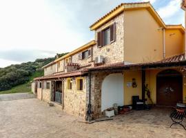 L'Aquila, hotel-fazenda rural em Arbus