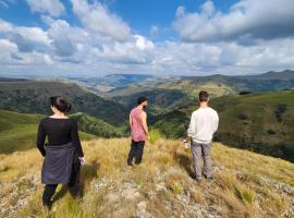 Highlands Farm Cottage, hotel in Van Reenen
