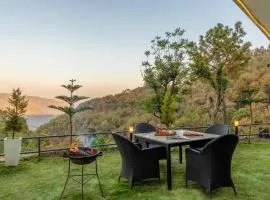 Alaya Stays Live Life 2BHK Apartment in Kasauli