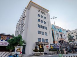 Hotel Seasons Inn, hotel di Nellore