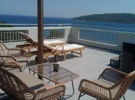 Kamares View (Απέραντο Γαλάζιο)