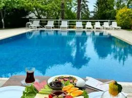 Treekos Suite Hotel Istanbul Airport
