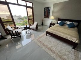 Penthouse Living, guest house in Mombasa