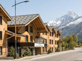 RockyPop Chamonix - Les Houches، فندق في لي أوش