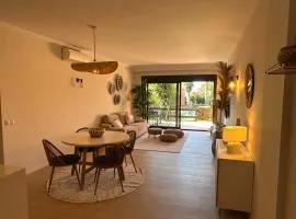 Appartement dans les jardins tropicaux