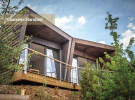 Hôtel Ecolodgee, hôtel à Chasseneuil-du-Poitou