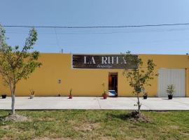 La Ruta, hotel in Paracas