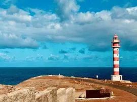 Un Mar Azul que Brilla