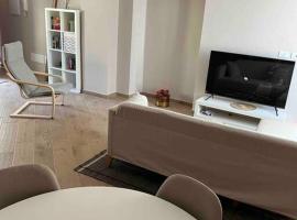 Appartamento intero nuovo – hotel w mieście Calvanico