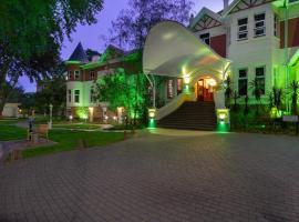 Holiday Inn - Johannesburg Sunnyside Park by IHG, khách sạn ở Johannesburg