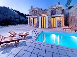 Exquisite Crete Residence | Villa Leonidas | Private Pool | Great Sea Views | Complex of Villas with Traditional Room Aesthetics | Agia Galini