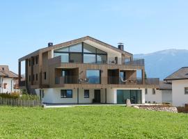 Ariala - Mountain Holiday Home: Falzes'te bir daire