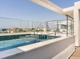 YAMAS Urban Living Pool Penthouse Marvel