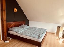 Ferienhaus mit Seeblick, hótel í Templin