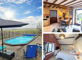 Nature et piscine privée - Maison 5 chambres 8 personnes, hotel in Saint-Dolay