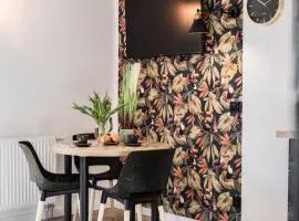 Tucan - 77 Apartments Wigury - Dostęp na KOD - Parking - Smaczna Kawa - Centrum - Blisko Piotrkowska - Galeria - Widok na miasto - Klimatyzacja - 7 piętro - FV