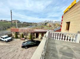 Tigor Hotel and Restaurant by Alexander, hotel v destinaci Oganavan