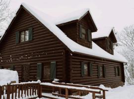 the log cabin，Deerwood的飯店