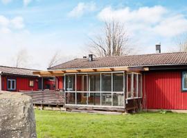 Holiday home LAHOLM X, hotel sa Laholm