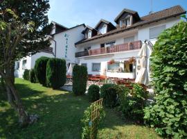 Hotel Gasthof am Waldeck, hotell i Oberthulba